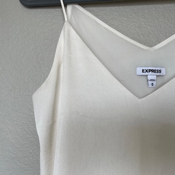 Express Double-V Tank - Cream (M) - Picture 2 of 2